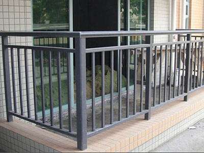 鋅鋼陽臺護欄圖片2