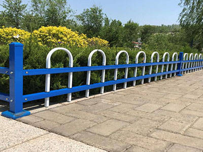 U型花壇護(hù)欄圖片1