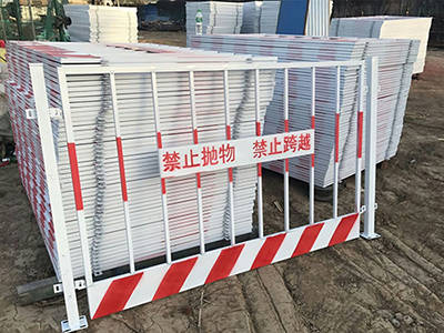 臨邊防護(hù)欄圖片1