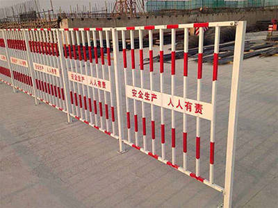 臨邊防護(hù)欄圖片2